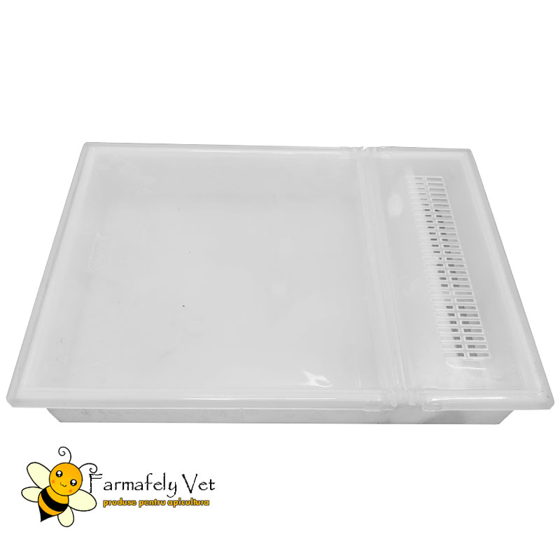 Hrănitor podișor mare din plastic alb, închis, cu grilaj de acces